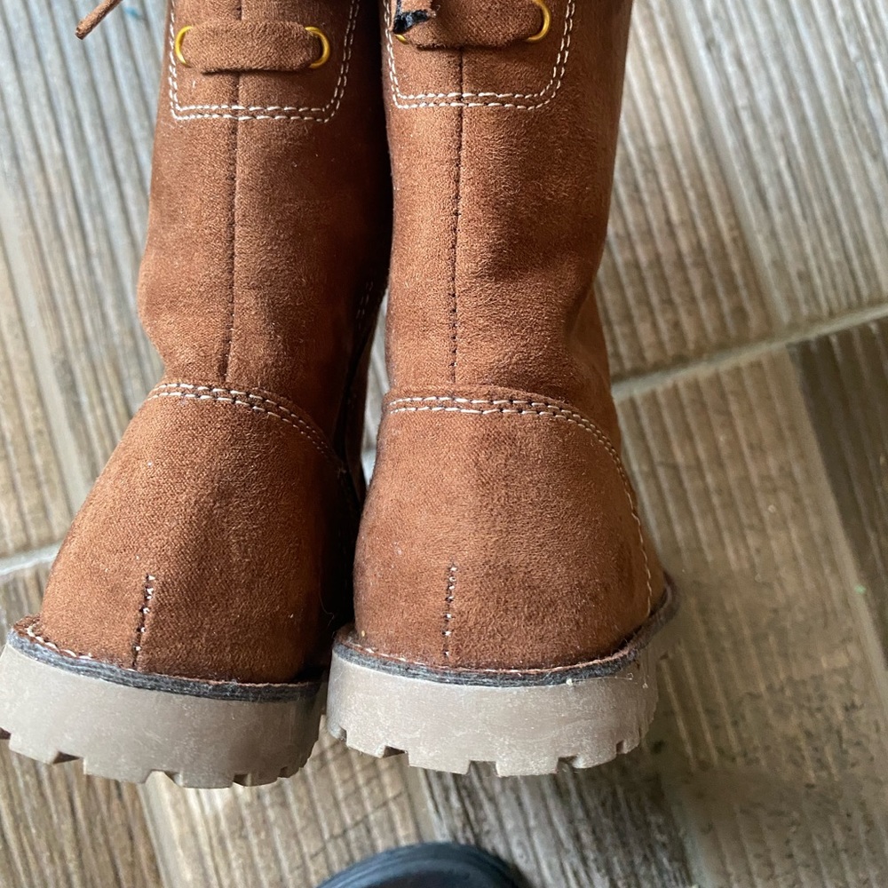 🎁Olive and Edie Boots - Picture 4 of 6